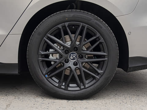 2026�� EV �Ǽݰ� 705KM���������
