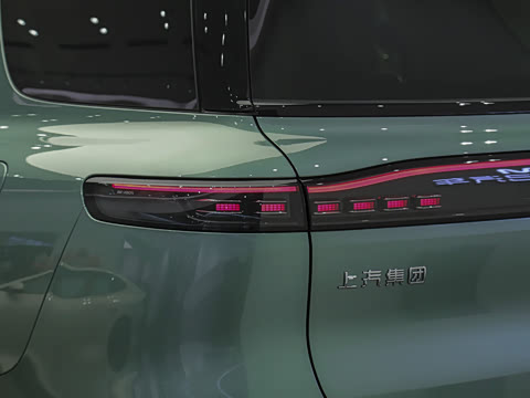 2026�� 66 Ultra ����������