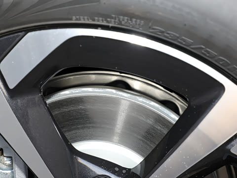 2026�� quattro 45�����ذ� 40TFSI ʱ�ж�����