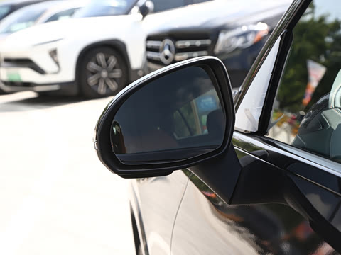 2026�� GLC 260 4MATIC ����SUV