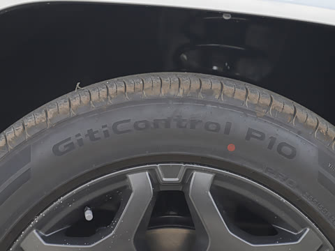 2026�� PLUS 211km XWD ���� 5��
