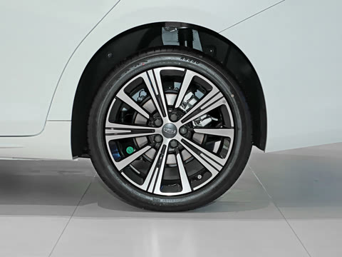 2026�� i-HEV����춯 �Ǻ���