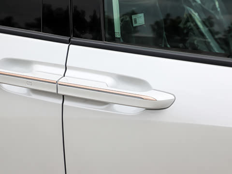 2027�� 2.0T ����������