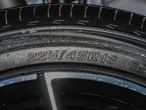 2026�� 1.5L ��϶���