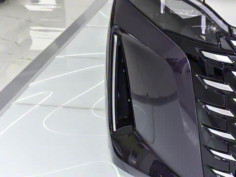 2026 DM-i 1.5T 218KM Խ