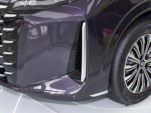 2026 DM-i 1.5T 218KM Խ