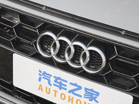 2026�� 200���������� 40 TFSI ����������