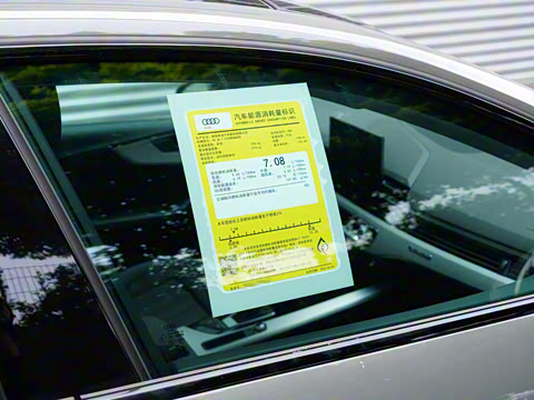 2025�� Sportback ��ذ� 40 TFSI quattro ����������