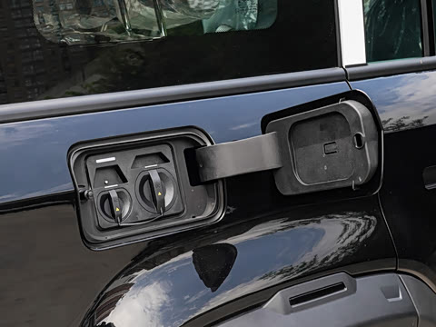 2025�� 401���а�