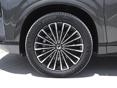 2025�� 185KM�����