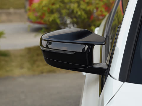 2026�� M3���а� M xDrive ������