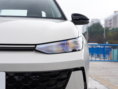 2026�� Pro 300TSI �ǿ��������