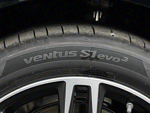 2026�� 530Li ������ M�˶���װ