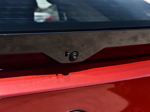 2026�� sDrive25i M�˶���װ