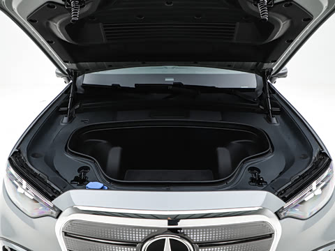 2026�� ����� 350 L 4MATIC