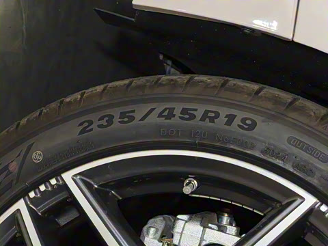 2025�� 630 Lite��