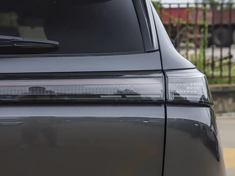 2025�� 112KM�����