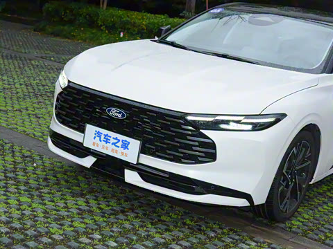 2026  2.0T  EcoBoost  