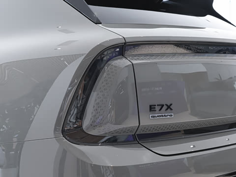 2026�� �ȷ�quattro��
