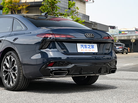 2026�� 2.0T quattro ������	