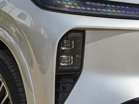 2025�� 185KM�����