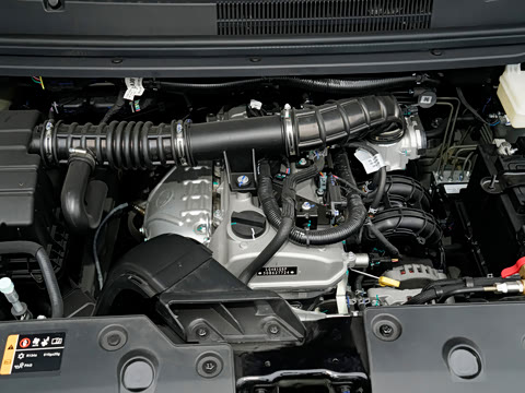 2026�� 2.0L �ֶ����ᾫӢ�� 9�� CNG