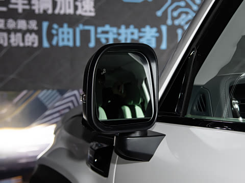 2025�� Ԫ�����а�