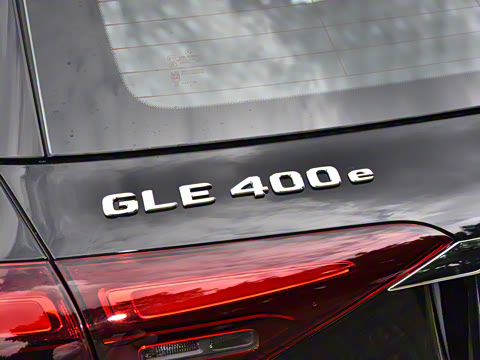 2025�� �Ŀ� GLE 400 e 4MATIC