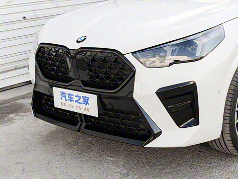 2025�� xDrive25i M�˶���ҹ��װ