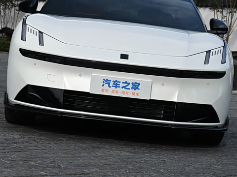 2025�� 240����Ultra