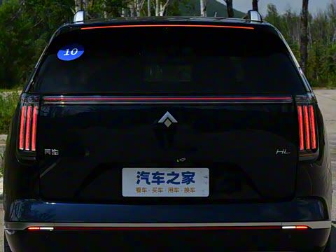 2025�� �Ŀ� 350 Max���������״��