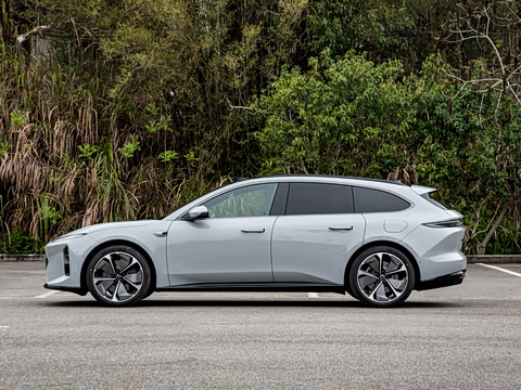 2026�� 100kWh Touring