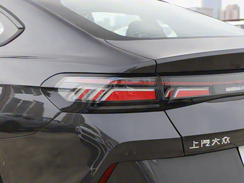 2026�� ���L 300TSI �趯��