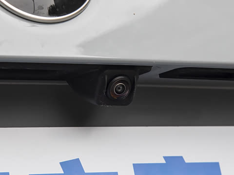 2026�� M240i xDrive