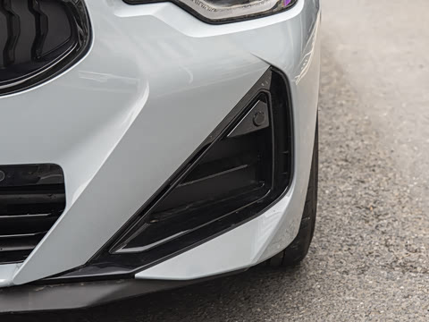 2026�� M240i xDrive