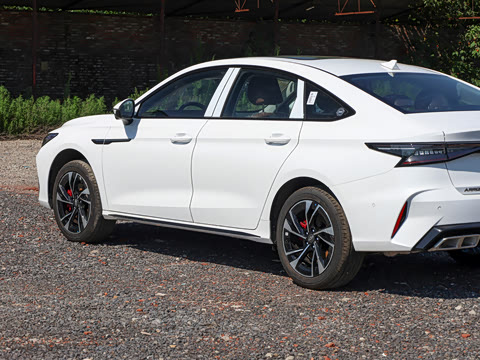 2027�� ������ 2.0T ��