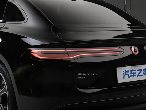 2026�� Z9S �����