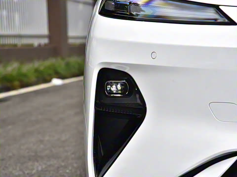 2026�� 550Max��ΪǬ��ADS SE��