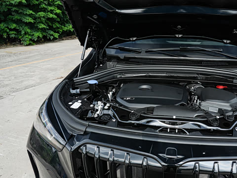 2025�� xDrive25Li M�˶���ҹ��װ