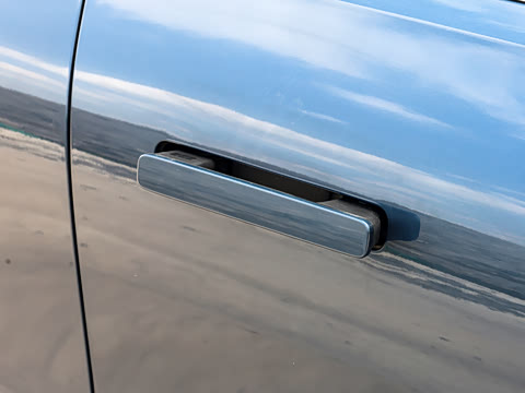 2026�� 225km EM-i Զ�����ǺӰ�