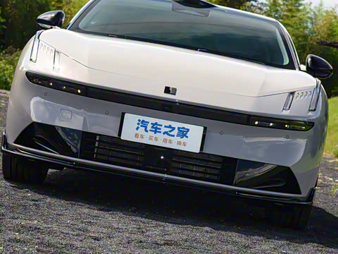 2025�� 240����Ultra