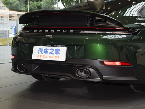 2026�� Carrera 3.0T