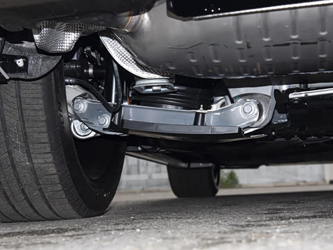 2026�� 400PS Dynamic SE