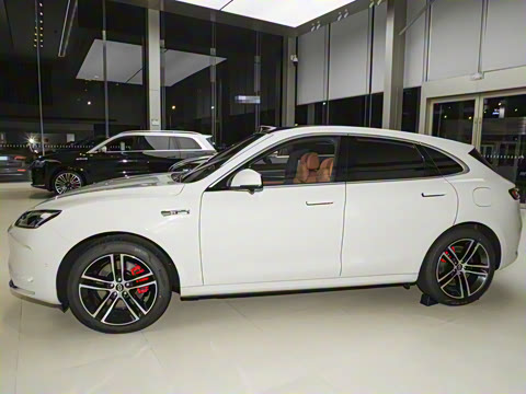 2025�� ����   Ultra ������