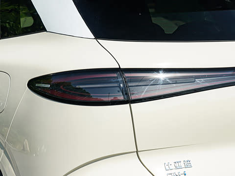 2026�� DM-i 305Զ����
