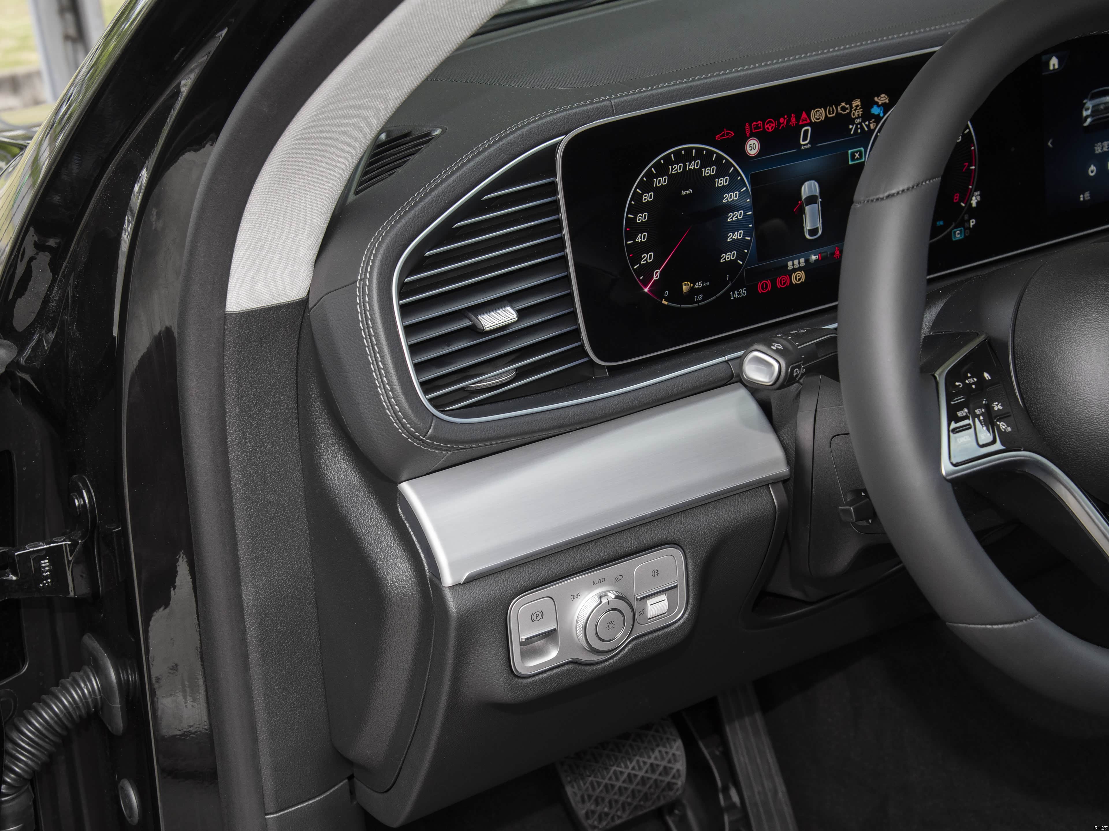 Mercedes-Benz GLE, миниатюра 14