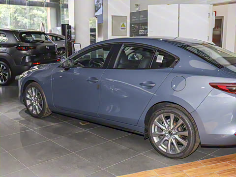 2025�� 2.0L �Զ����Ű�