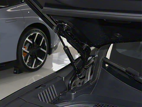 2026�� ���� 702 Max �콢��