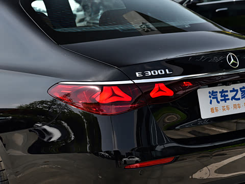 2026�� �Ŀ�� E 300 L ʱ����