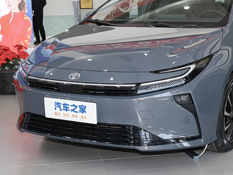 2026�� 1.8L ˫�� ��Ӣ��